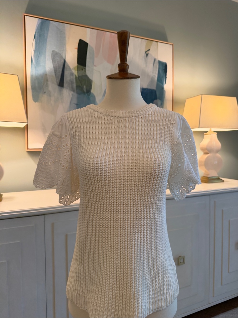 Lilla P Women’s cream sweater with White Eyelet Sleeve